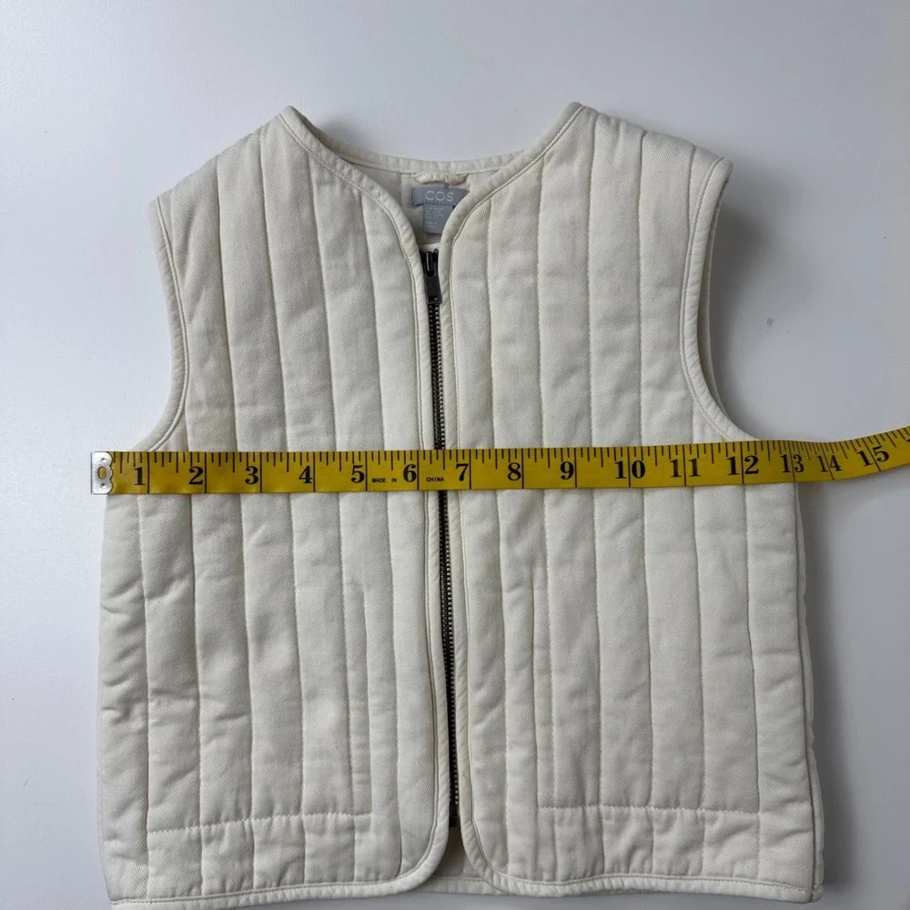 COS Kids Quilted Denim Vest Off White Cream Zip Front Size 2-4Y EUR 98/104